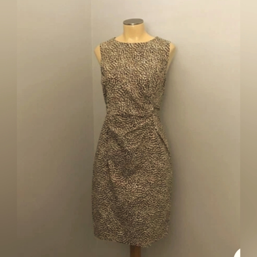 Like New J.McLaughlin Sleeveless Dress